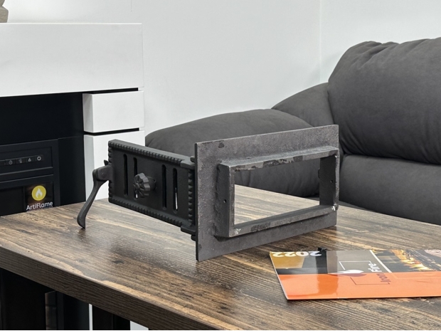 Комплект печных дверей чугунных Style 35 WG (Дверка топочная Style 35 WG 350x390 + Дверка поддувальная Style 35 315x180)